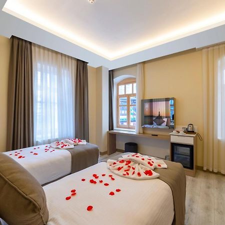 Brako Hotel Istanbul Bagian luar foto