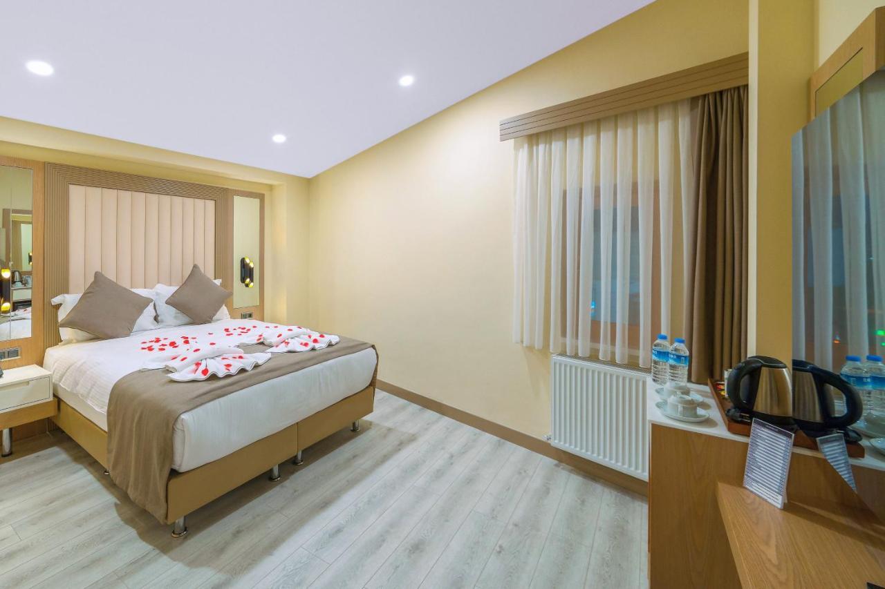 Brako Hotel Istanbul Bagian luar foto
