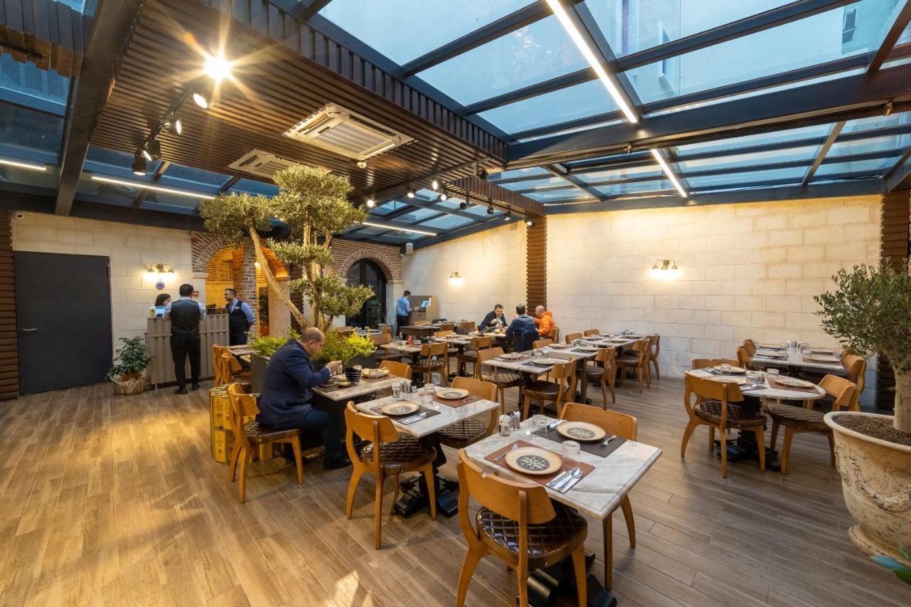 Brako Hotel Istanbul Bagian luar foto