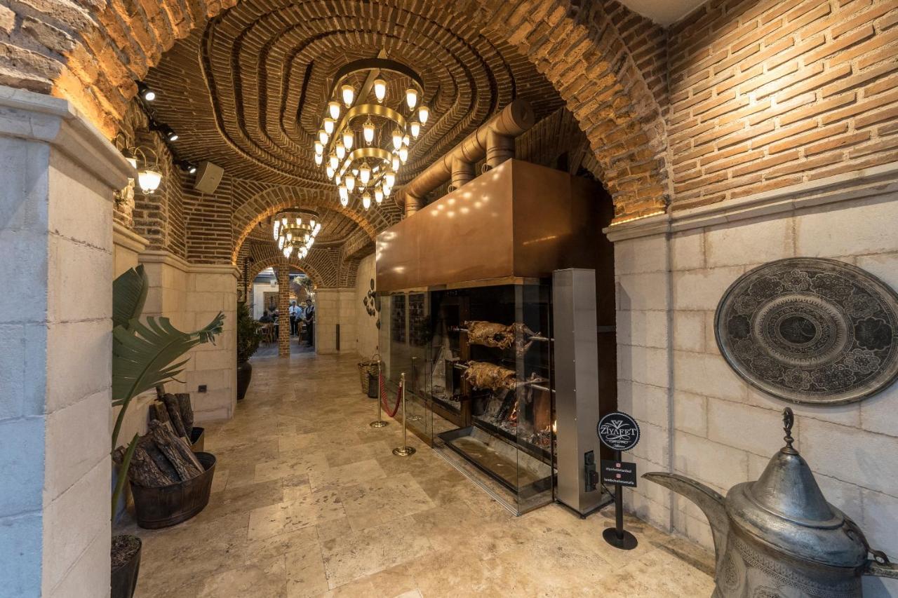 Brako Hotel Istanbul Bagian luar foto
